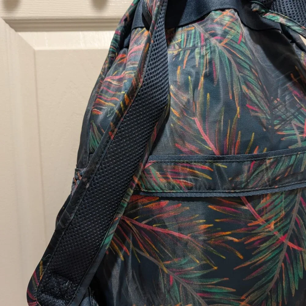 Lug Echo SE Packable Backpack - Tropical Multi - Picture 13 of 13